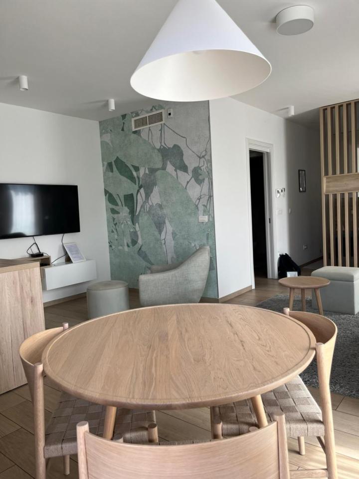 Regentova Suites Ljubljana Bagian luar foto