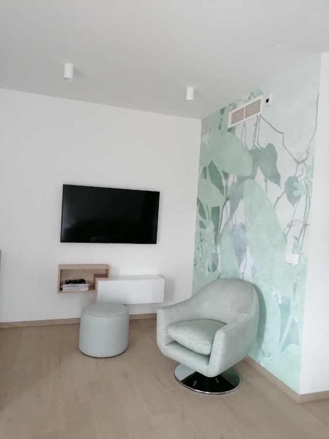 Regentova Suites Ljubljana Bagian luar foto