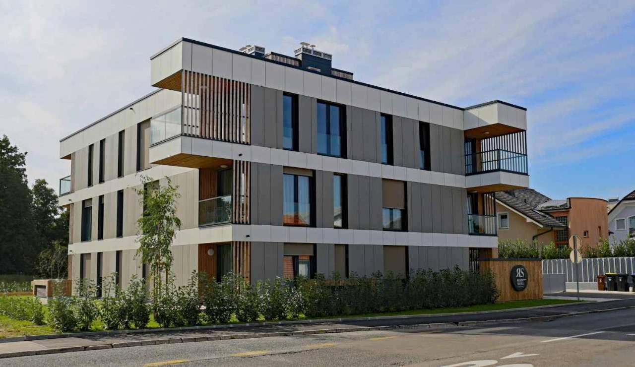 Regentova Suites Ljubljana Bagian luar foto